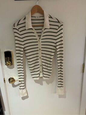 Abercrombie & Fitch Ivory and Olive Green Striped Ribbed Button-Up Polo